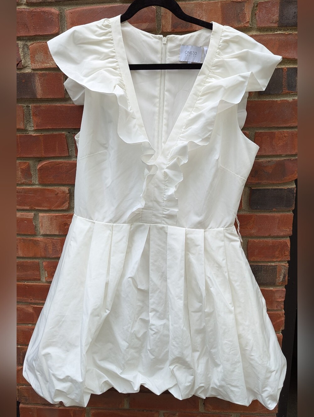 One33 Social Women's Ruffled Tafetta Mini Dress Bubble White Size 12 Bridal Grad